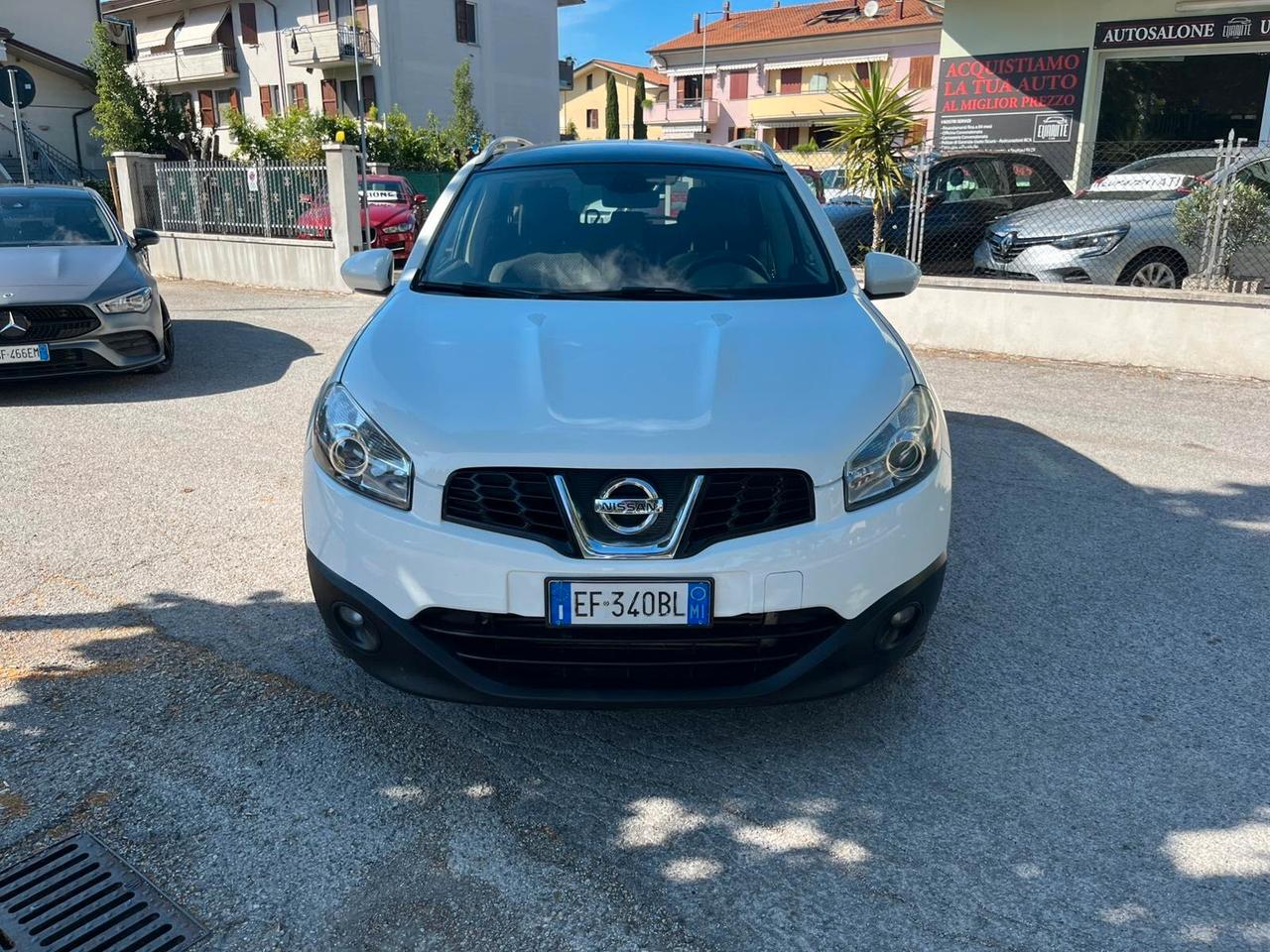 Nissan Qashqai Qashqai+2 2.0 dCi DPF Tekna