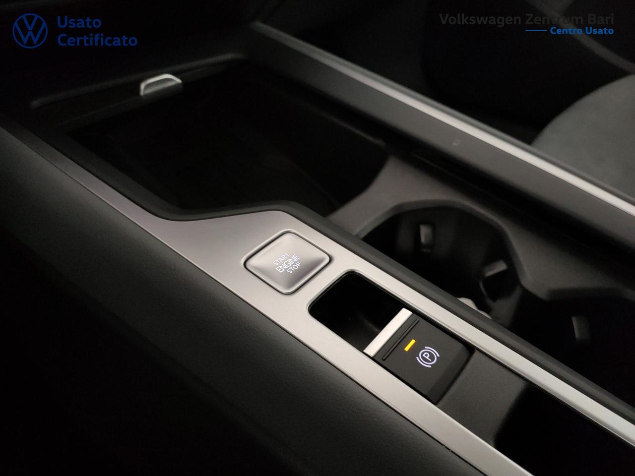 Volkswagen Passat 2.0 tdi scr business 150cv dsg