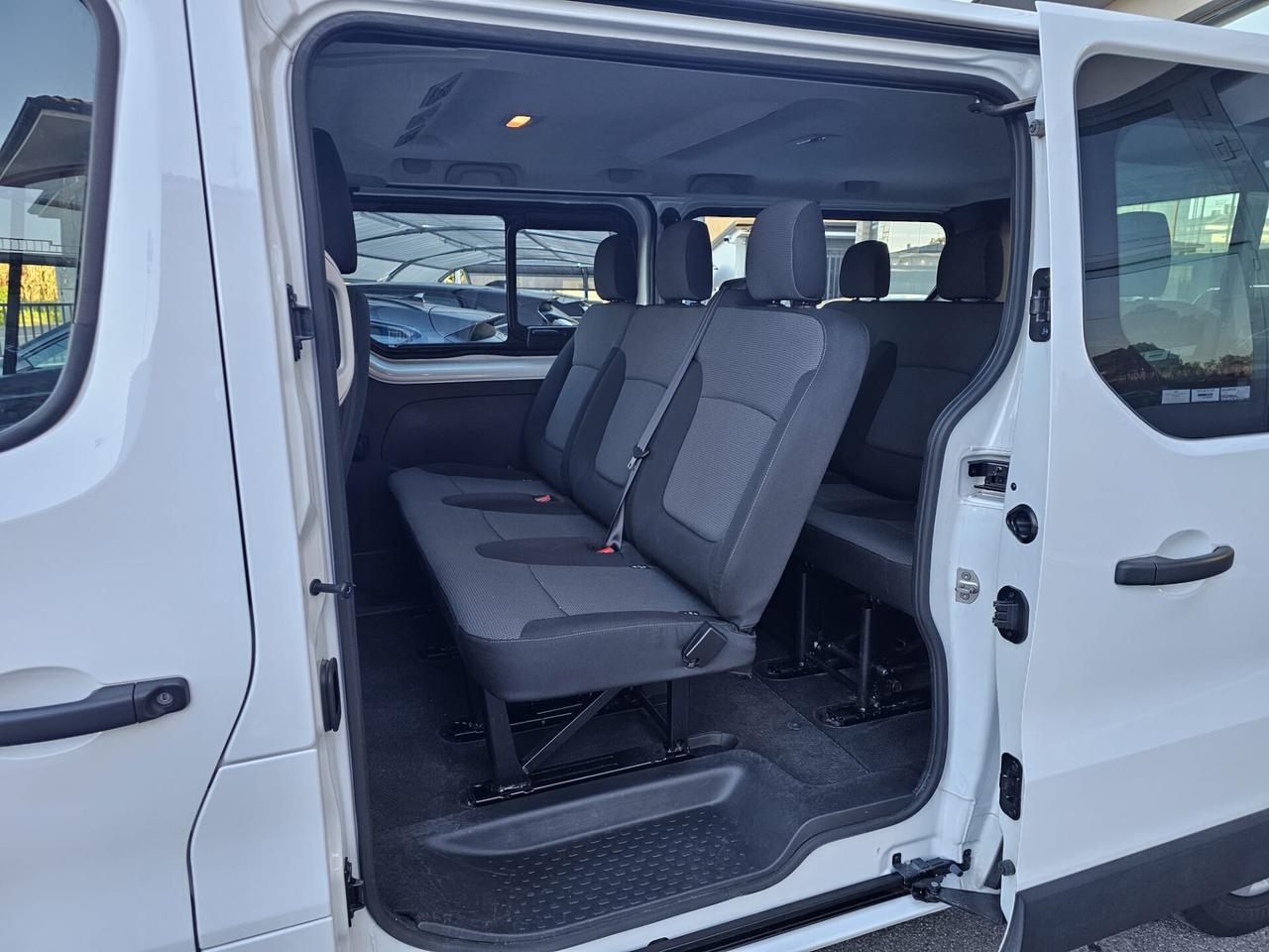 Nissan Primastar 2.0 dCi 150CV PL-TN Bus N-Connecta