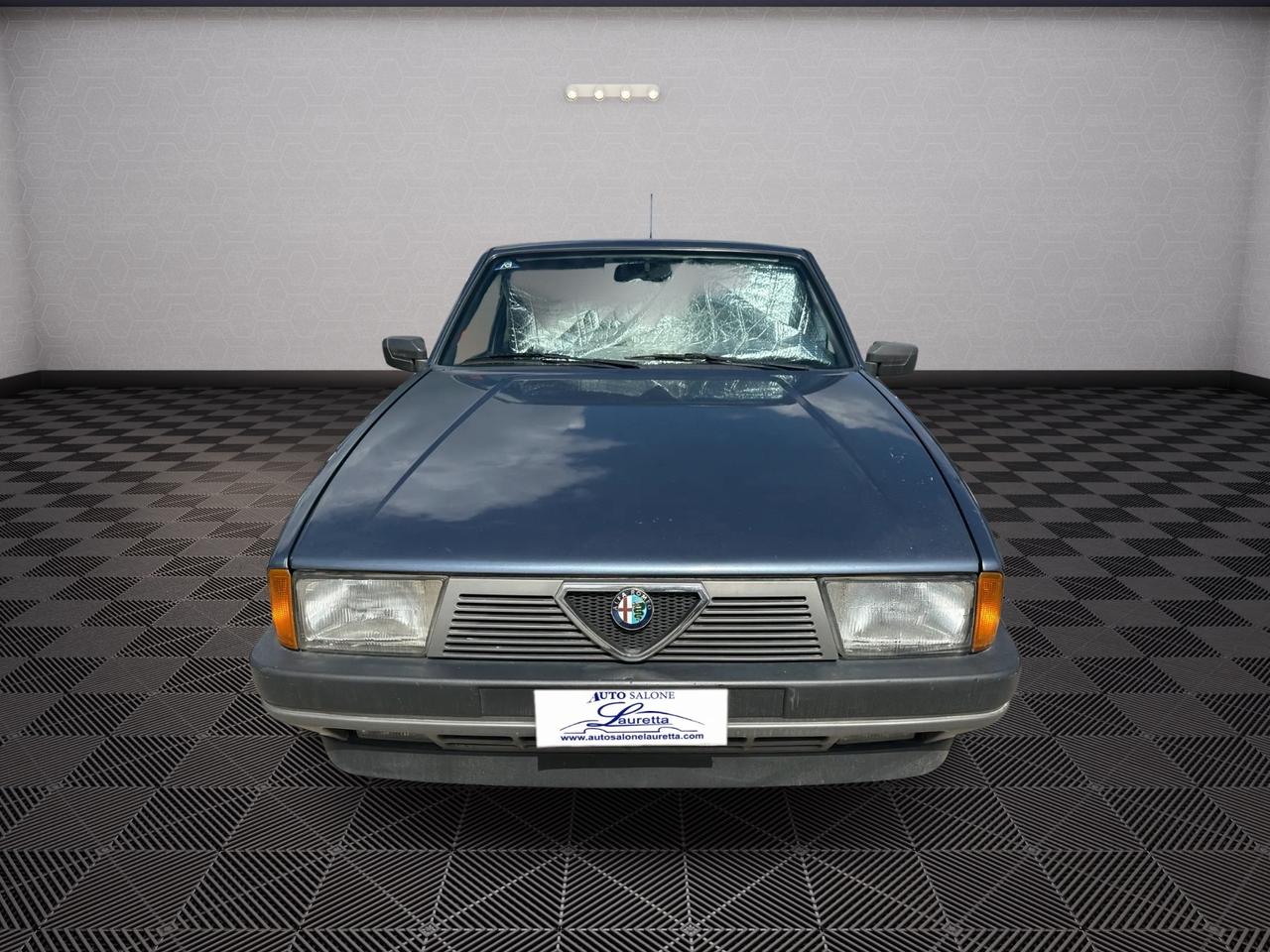 Alfa Romeo 75 1.6