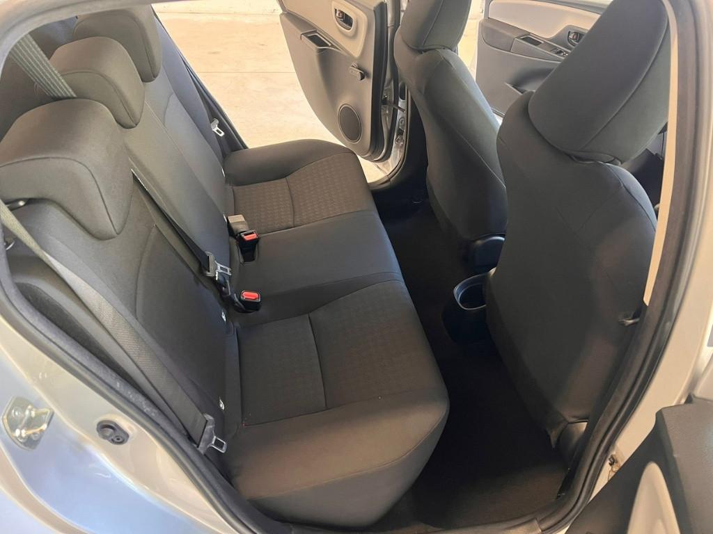 TOYOTA Yaris III 2017 - Yaris 5p 1.0 Cool my18