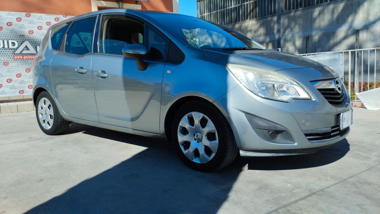 Opel Meriva 1.3 CDTI 95CV ecoFLEX Cosmo