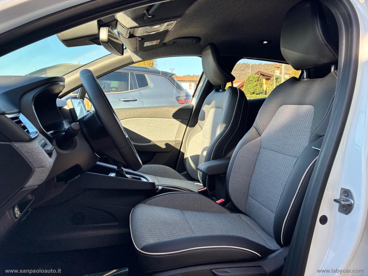 RENAULT Clio ECO-G 100 CV Techno