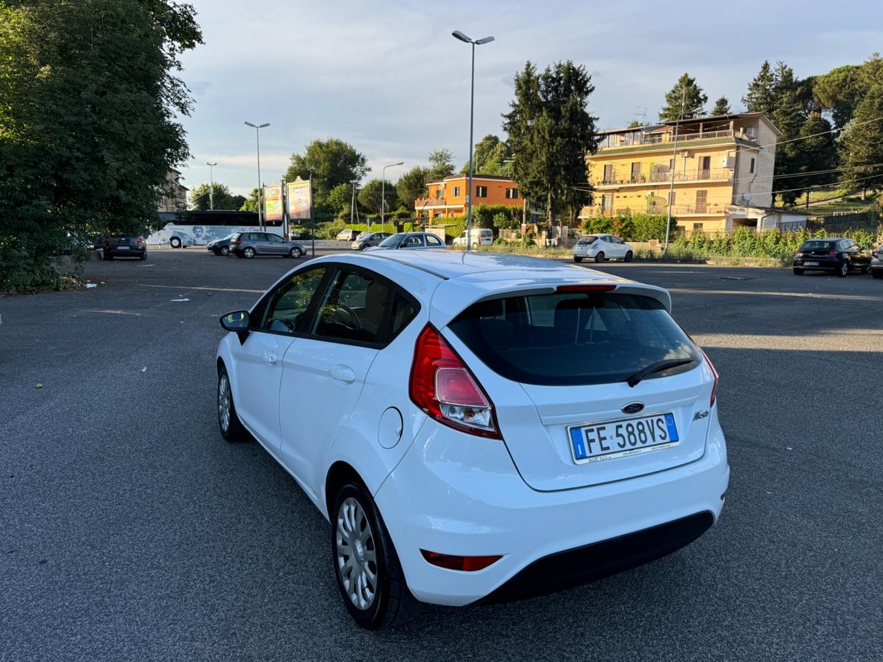 Ford Fiesta 1.5 TDCi 75CV 5 porte Black & White Edition