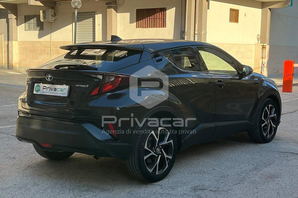 TOYOTA C-HR 1.8 Hybrid E-CVT Trend