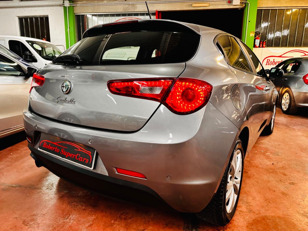 Alfa Romeo Giulietta 1.6 JTDm-2 105 CV Exclusive