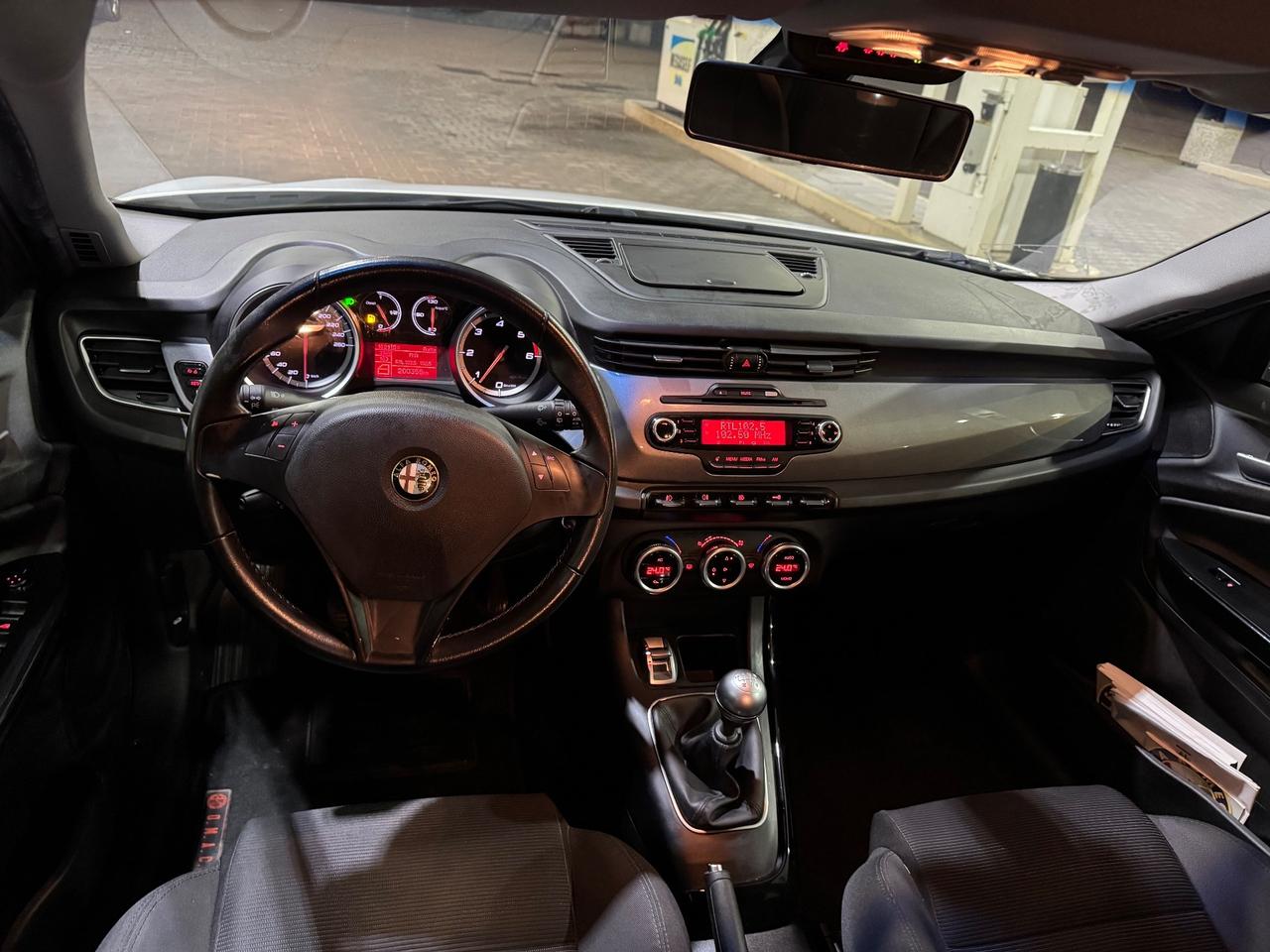 Alfa Romeo Giulietta 1.6 JTDm-2 105 CV Exclusive