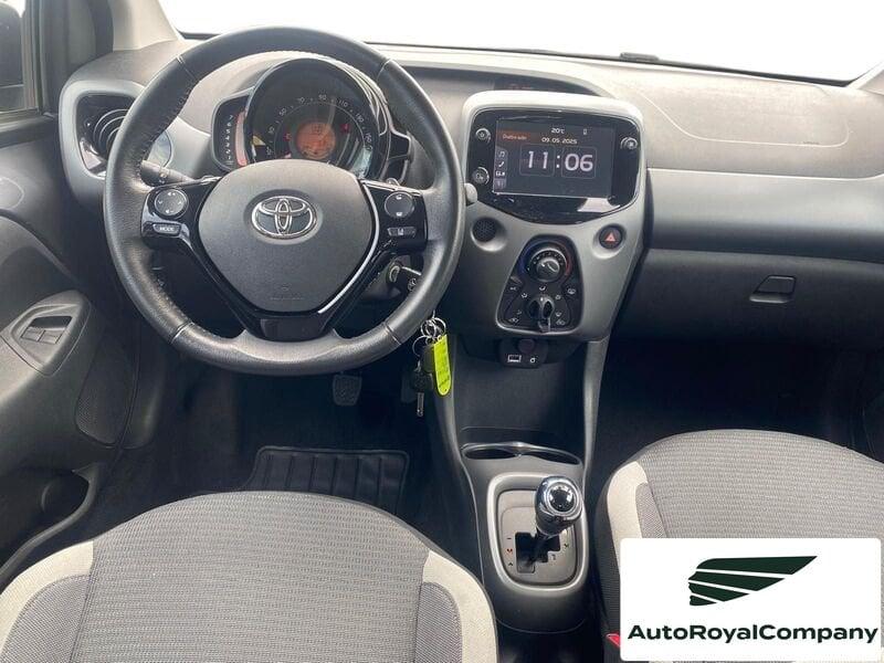 Toyota Aygo Connect 1.0 VVT-i 72 CV 5 porte x-play MMT