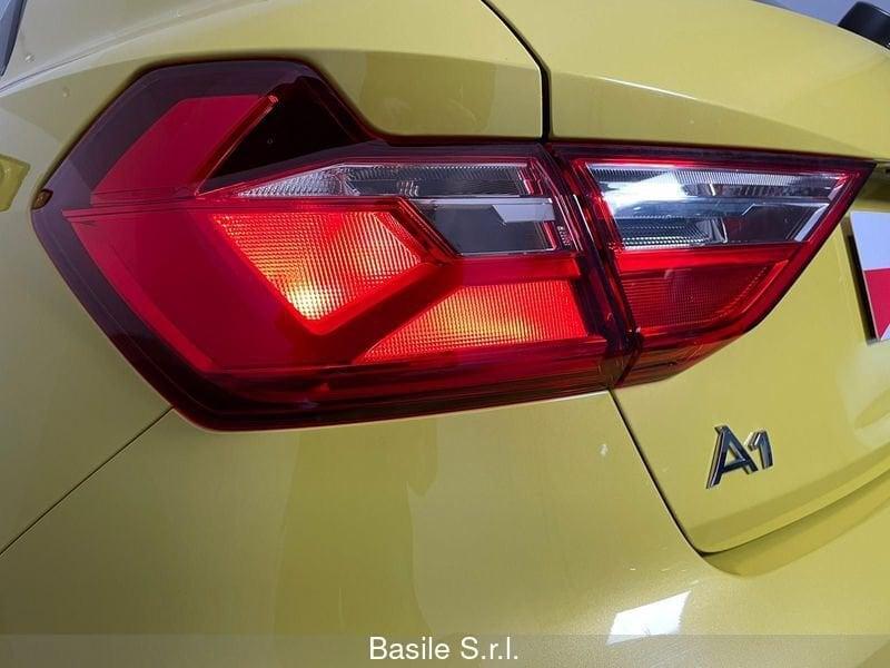 Audi A1 citycarver 30 TFSI Admired