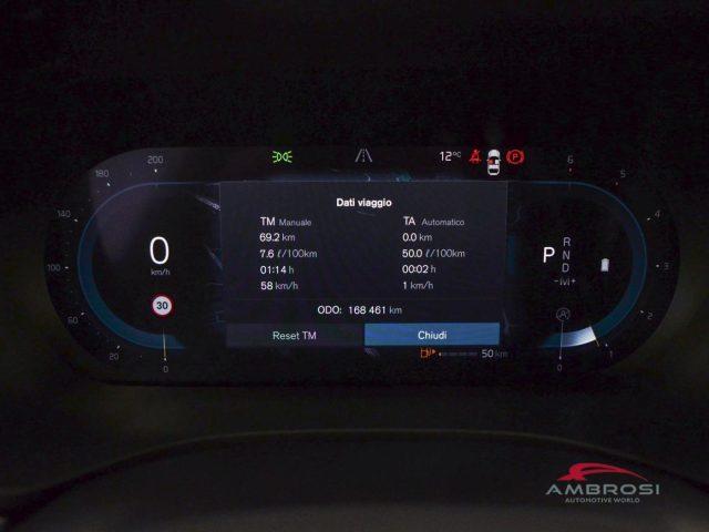 VOLVO XC60 B4 (d) AWD Geartronic R-design - AUTOCARRO N1