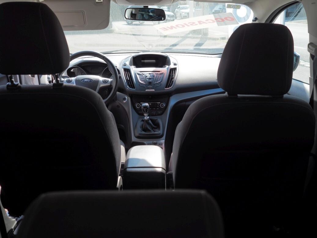 Ford Kuga 2.0 TDCI 120 CV Titanium