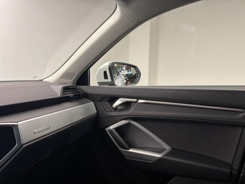 Audi Q3 Q3 SPORTBACK 40 TFSI BUS. PLUS QUATTRO S-TRONIC 190CV