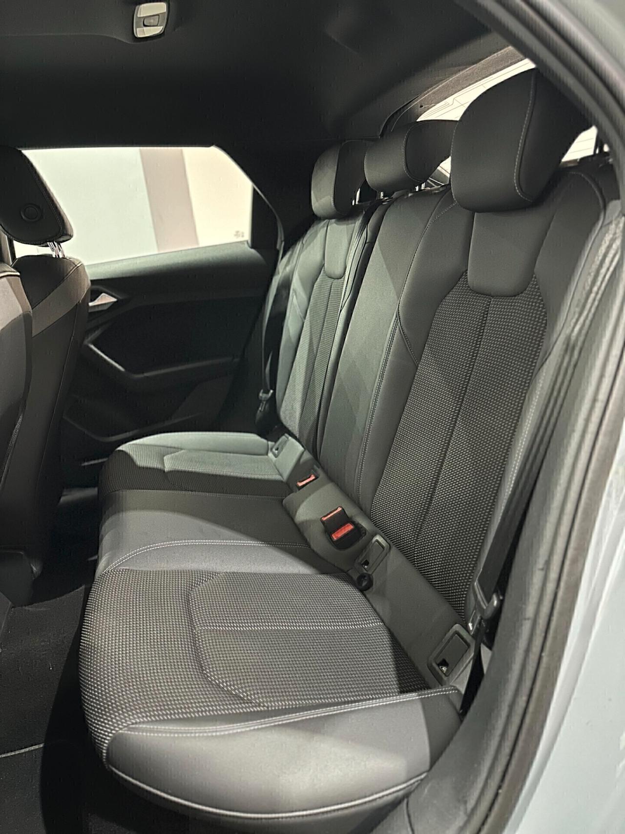 Audi A1 citycarver 35 TFSI S tronic