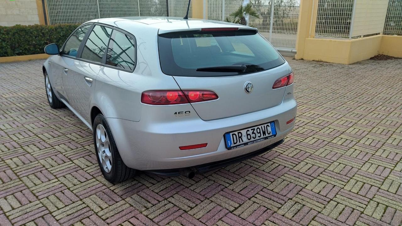 Alfa Romeo 159 1.9 JTDm Sportwagon