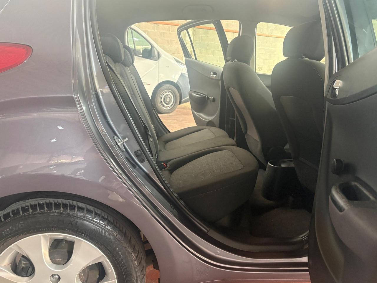 Hyundai i20 1.2 5p. Sound Edition