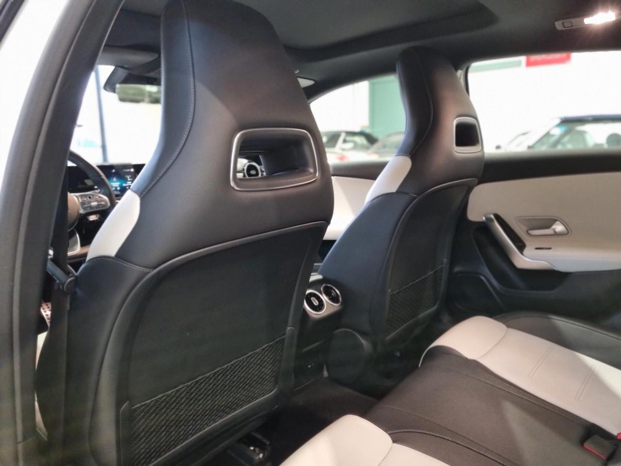 Mercedes-Benz A 180 d Automatic Premium AMG