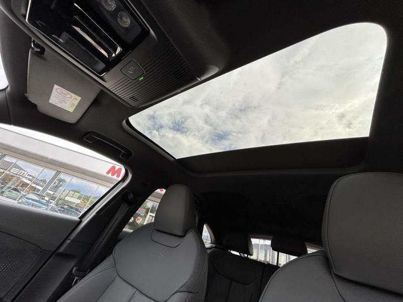 Audi Q3 SPB TFSI 150 kW S tronic quattro S Line TETTO+MATRIX+ S-LINE