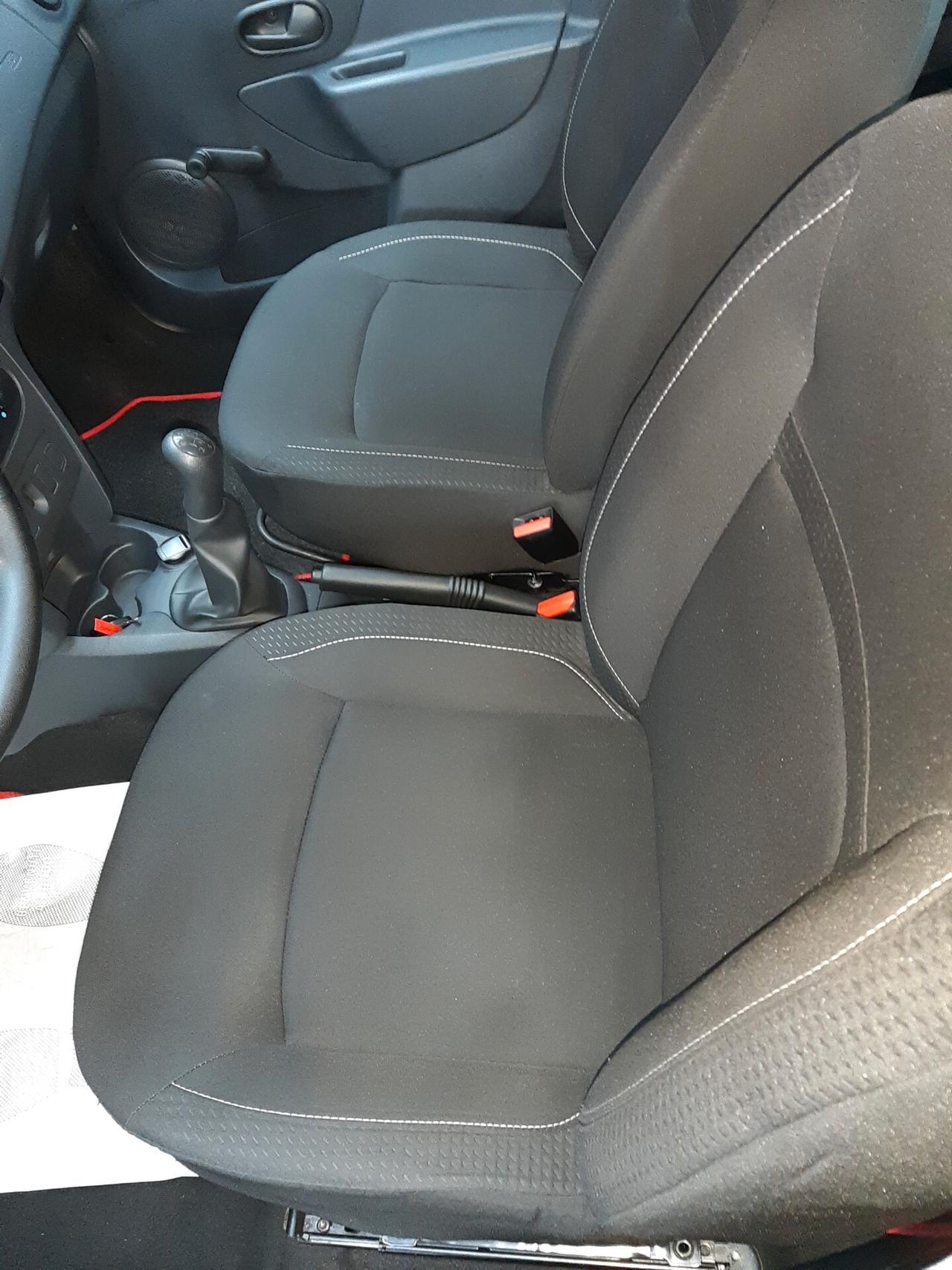 Dacia Sandero 1.0 SCe 12V 75CV Start&Stop Comfort