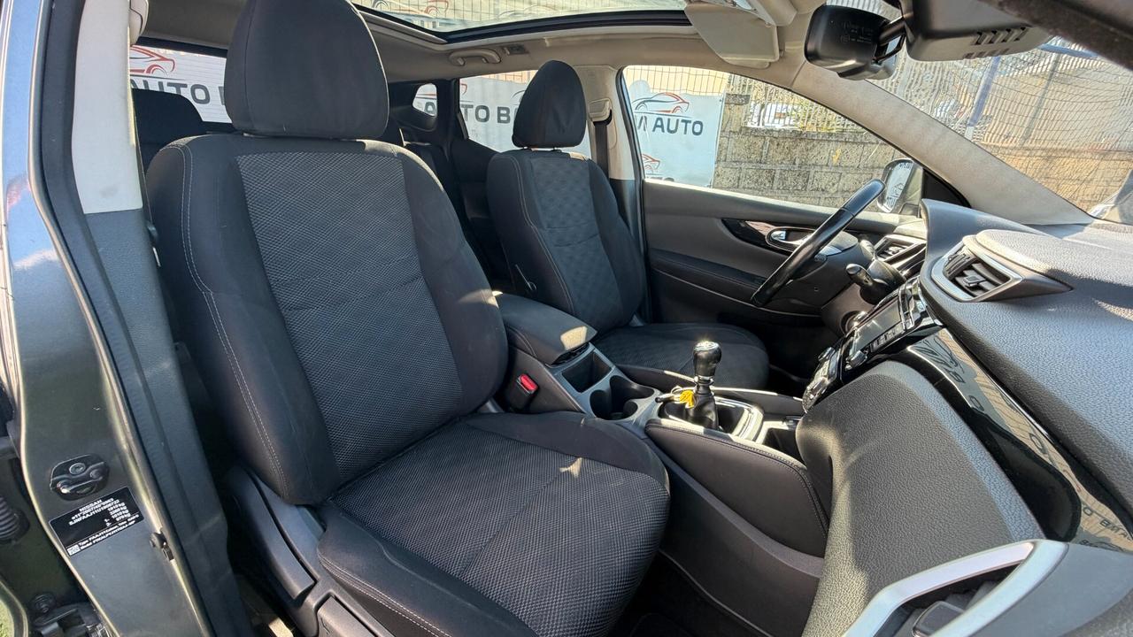 Nissan Qashqai 1.5 dCi 110CV Tekna TETTO PANORAMICO