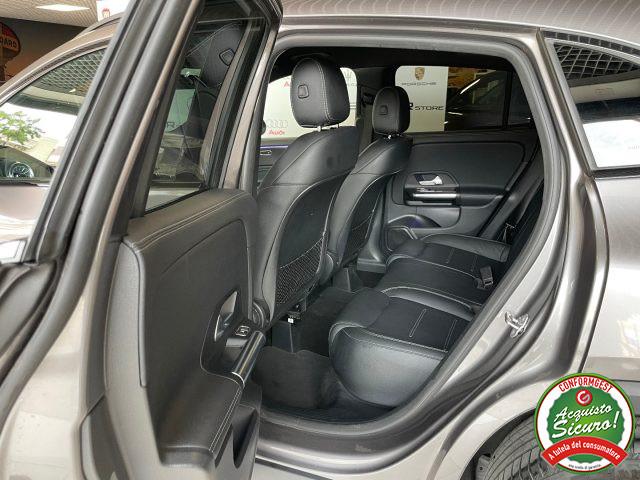 MERCEDES-BENZ GLA 200 d Auto Premium AMG *PACK LUCI*PELLE