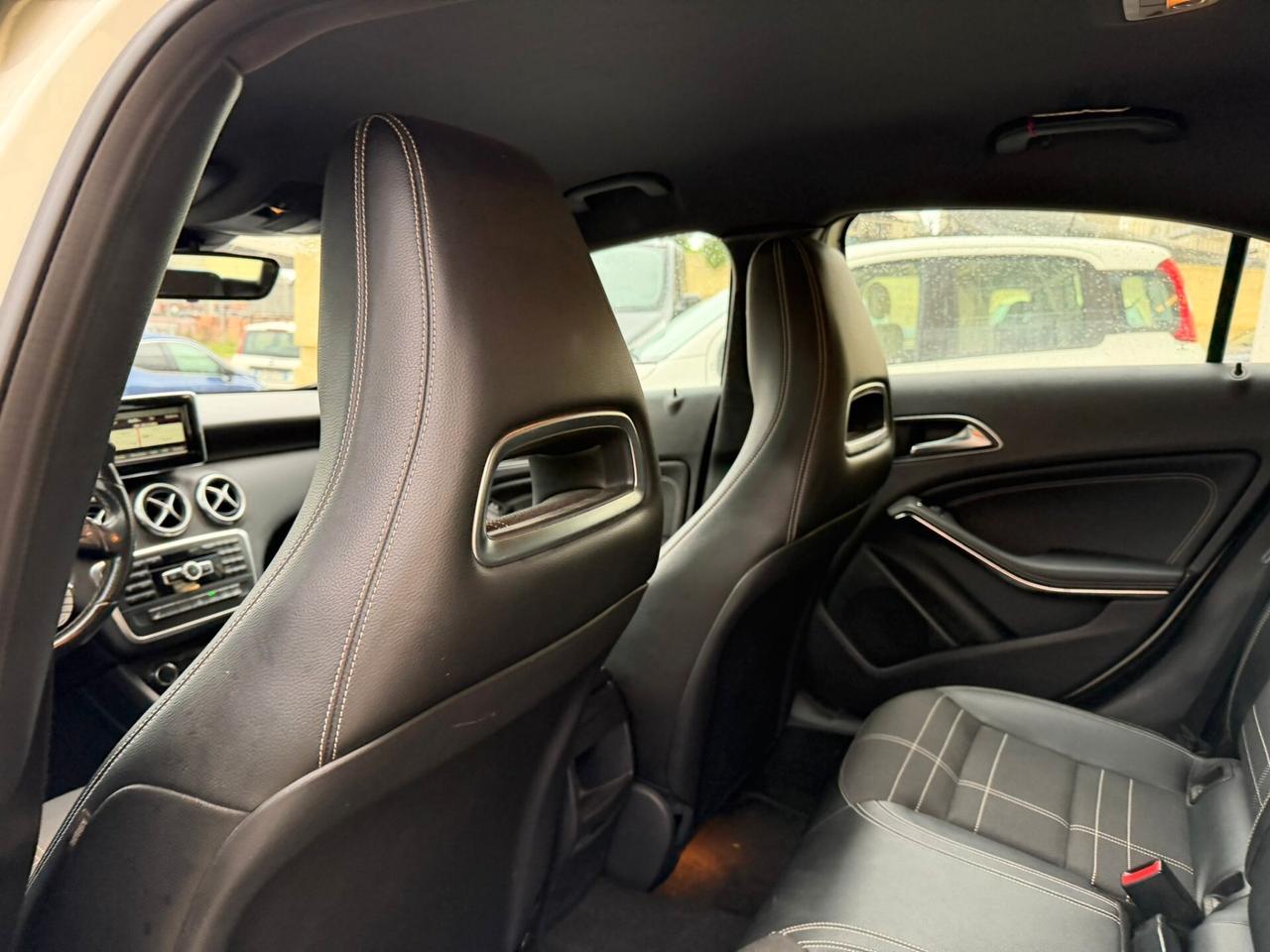 Mercedes Classe A 180 DIESEL DARK NIGHT EDITION