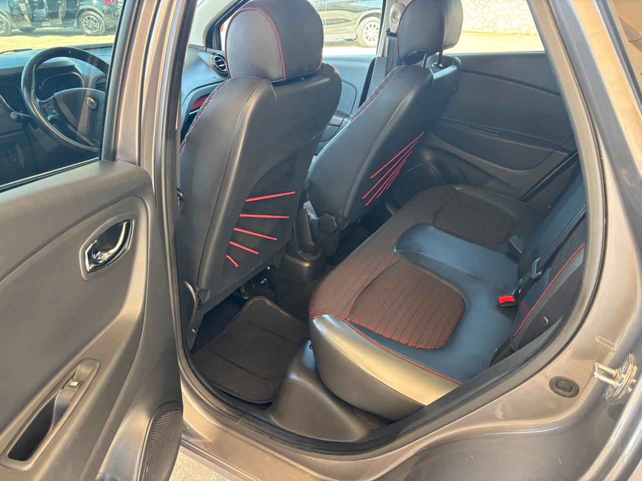 Renault Captur 1.5 dCi 90 CV EDC Project Runway
