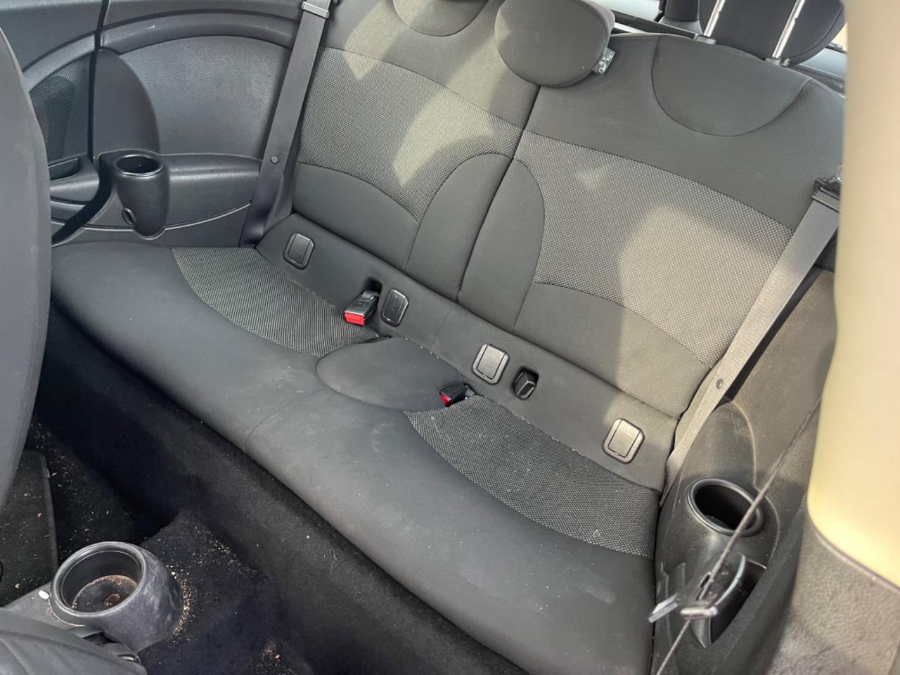 Mini Cooper D Clubman 2011 1.6 DIESEL CON CATENA RUMOROSA