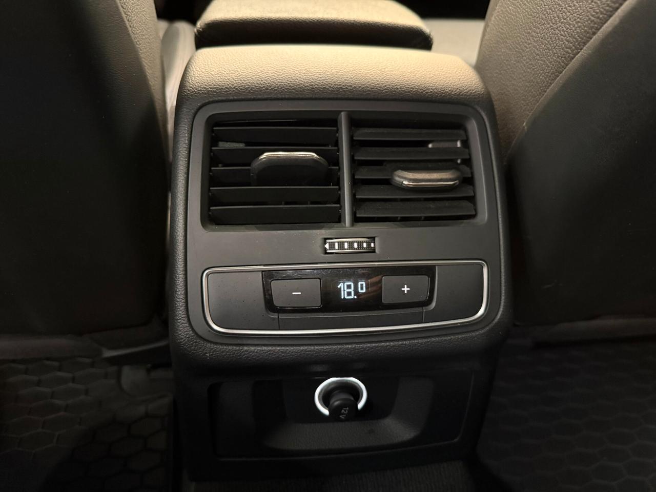 AUDI A4 2.0 TDI 190CV SPORT Ottobre 2016