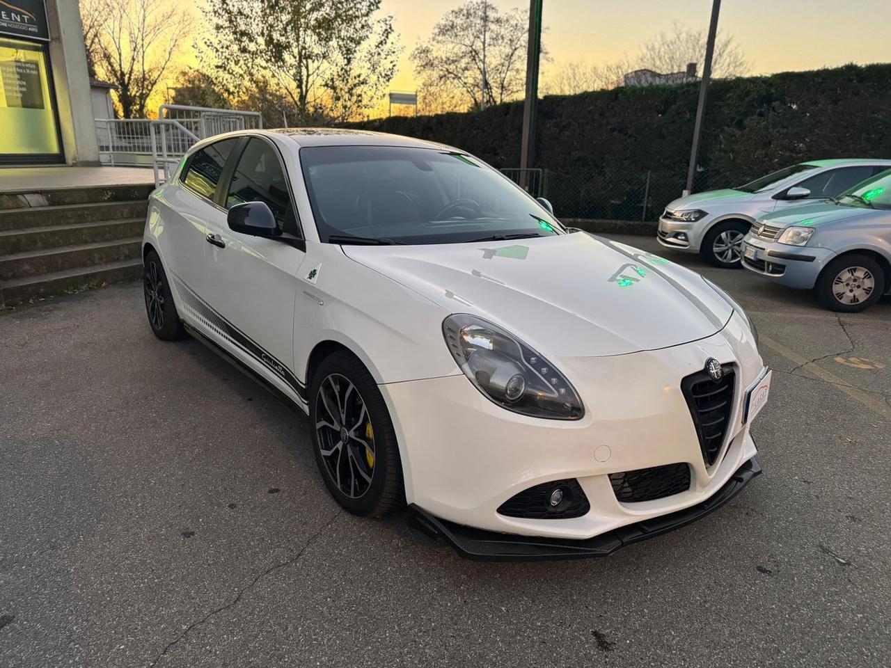 Alfa Romeo Giulietta Distinctive 1.75 TBi 16 #8054
