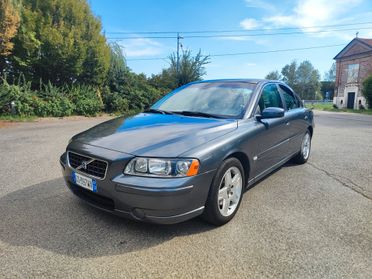 Volvo S60 2.4i benzina