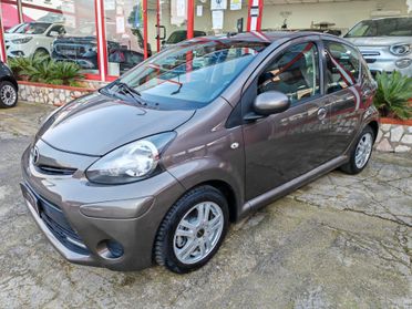 Toyota Aygo 1.0 benzina 01/2013 Cv69