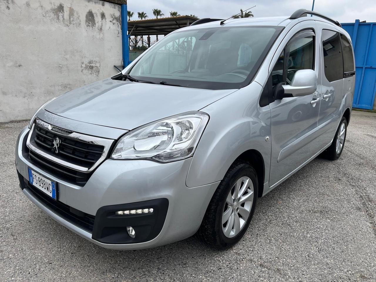 Peugeot Partner tepee 5P/autoc-1.6 hdi-2019