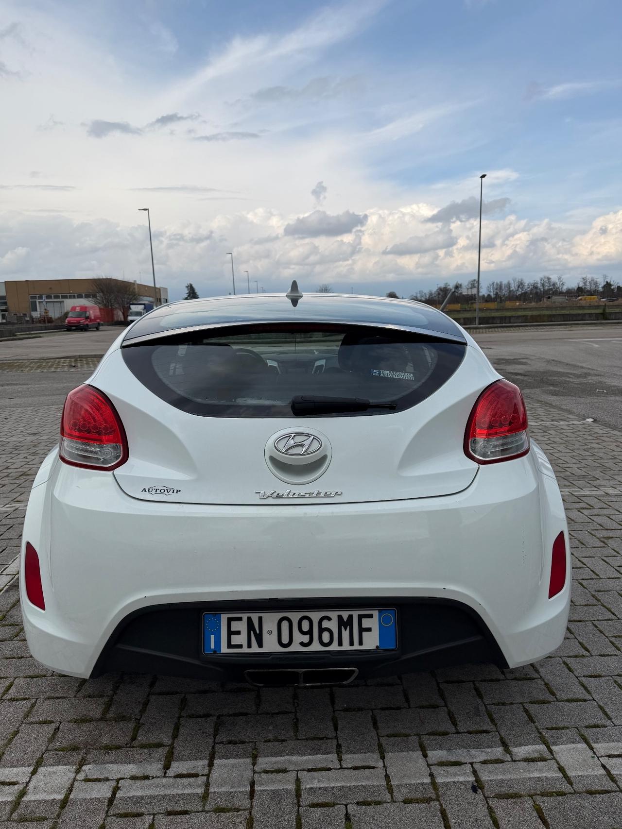 Hyundai Veloster 1.6 GDI DCT Sport