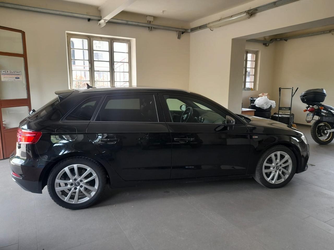 Audi A3 SPB 1.6 TDI 116CV S-Line