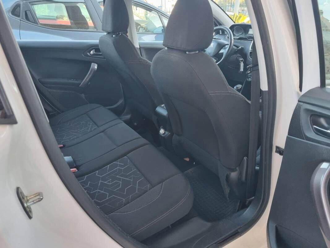 Peugeot 2008 1.4 hdi 8v Active 68cv