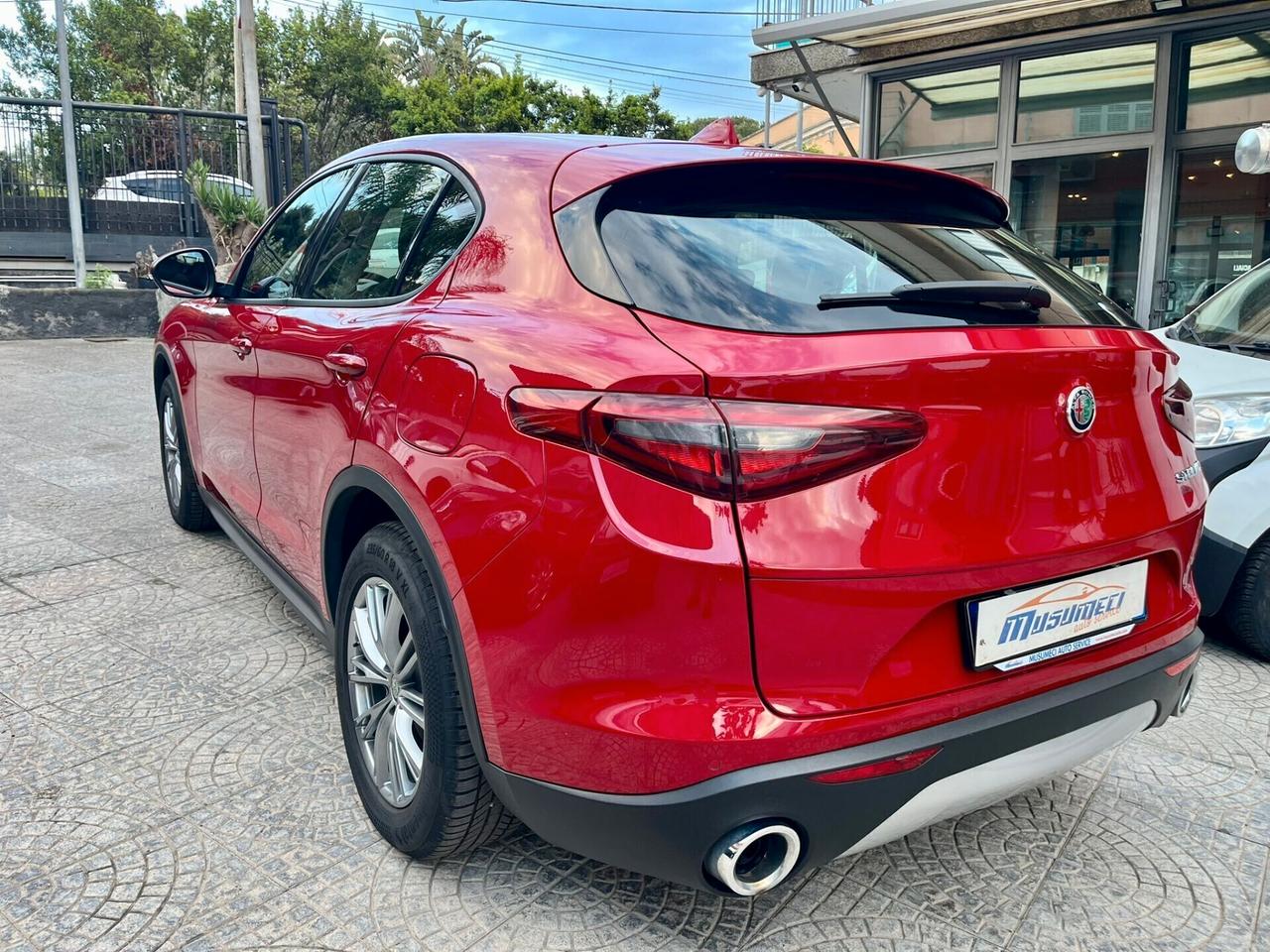 Alfa Romeo Stelvio 2.2 Turbodiesel 160 CV AT8 RWD Business