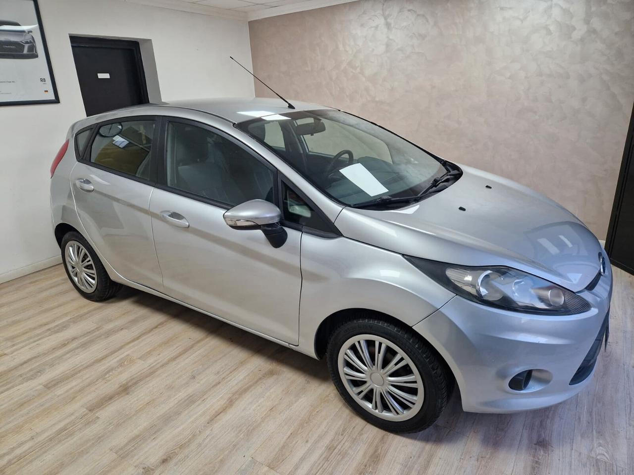 Ford Fiesta 1.4 AUTOMATICA