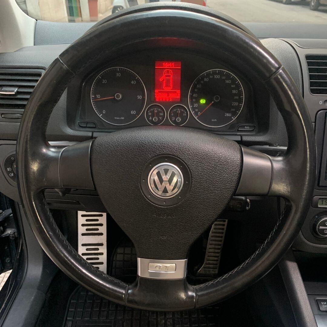 Volkswagen Golf 1.9 TDI DPF 3p GT Sport