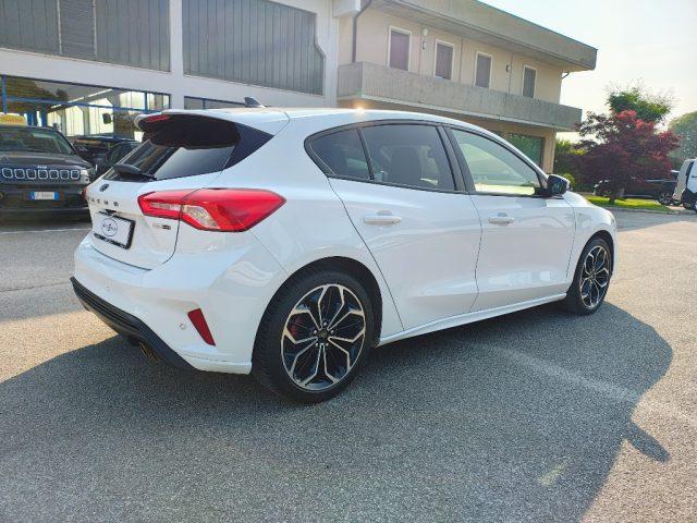 FORD Focus 1.0 EcoBoost Hybrid 155 CV 5p. ST-Line X