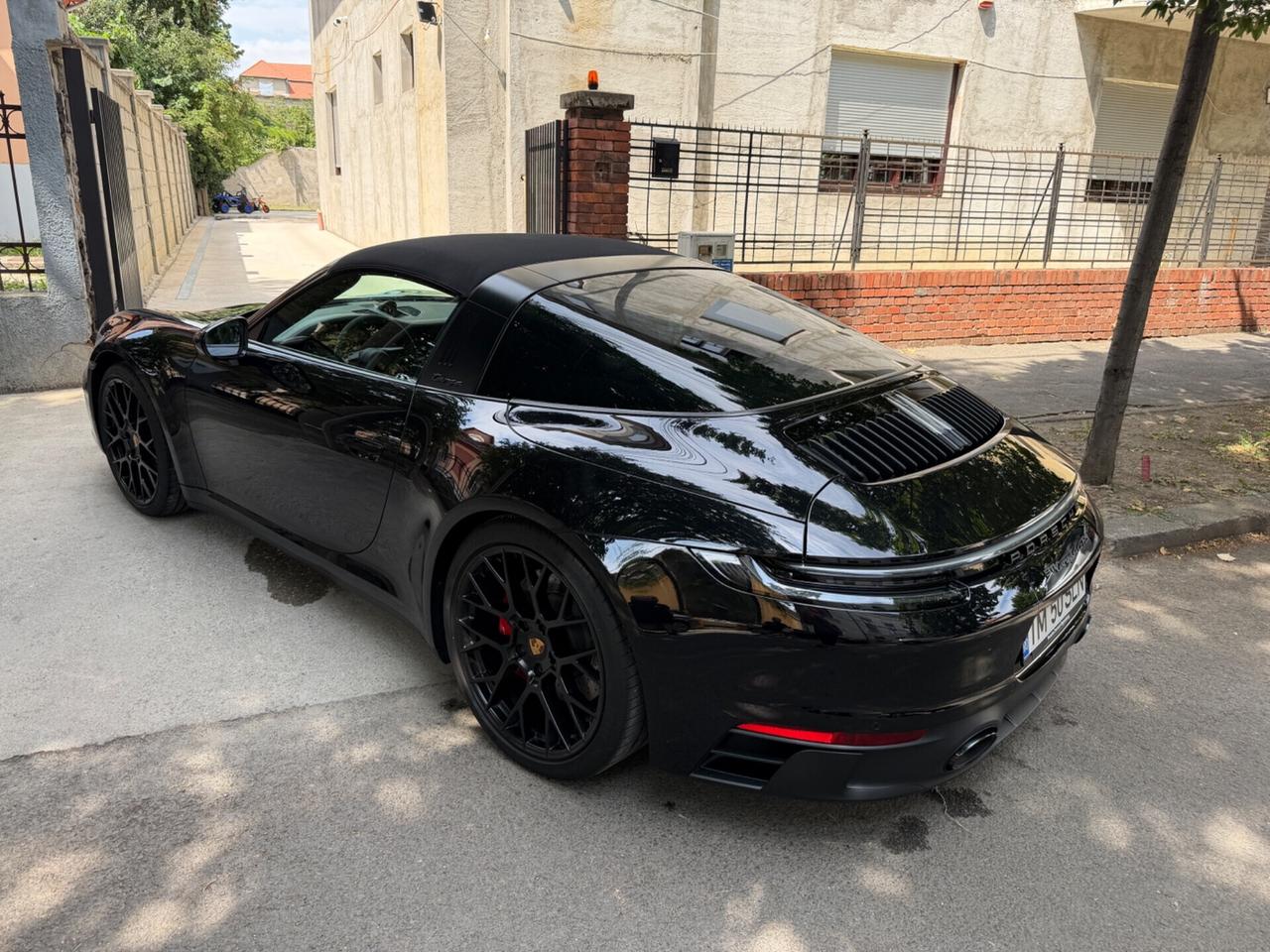 Porsche 911 992 Targa 4 GTS Total Black P. Approved