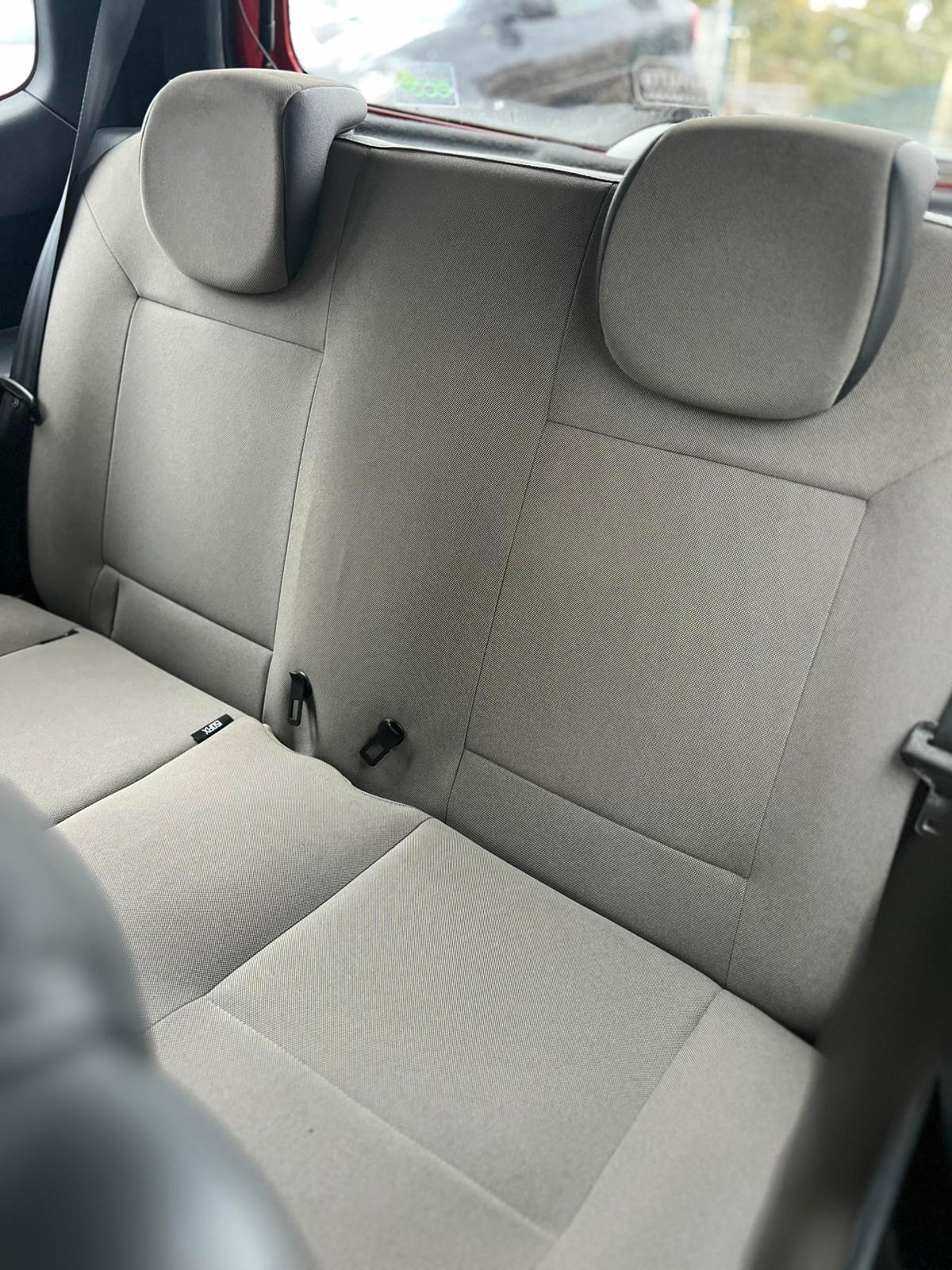 Renault Twingo 1.2 16V LEV Miss Sixty