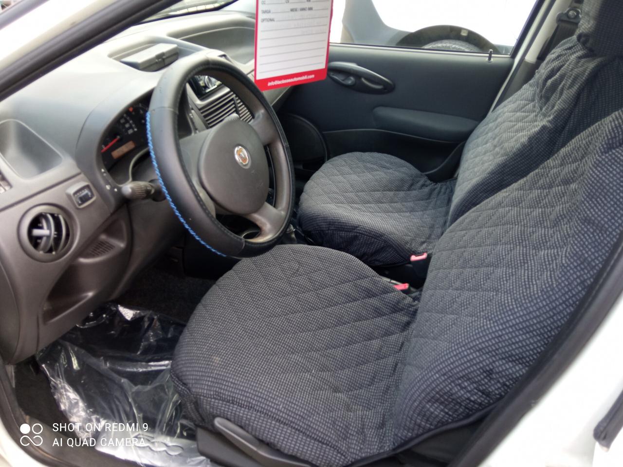 Fiat Punto Classic 1.2 5P 60CV porte Natural Power Active