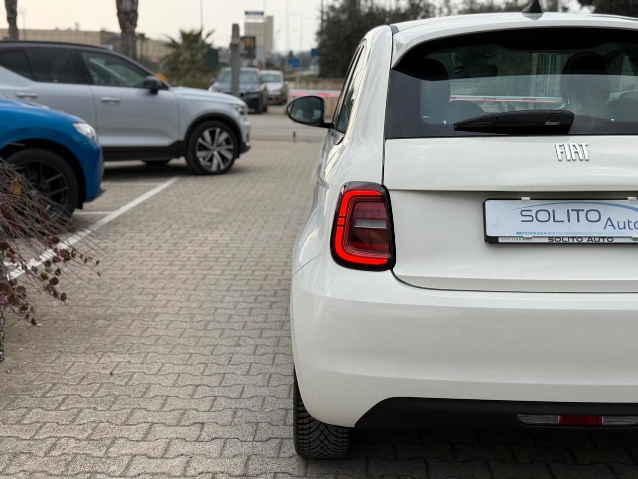 Fiat 500 500e 3+1 42 kWh Icon