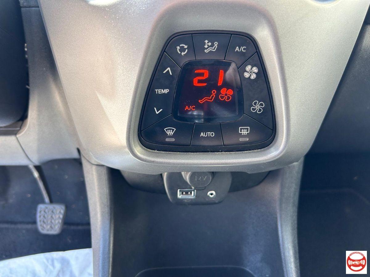 TOYOTA - Aygo 5p 1.0 x-fun m-mt 72cv