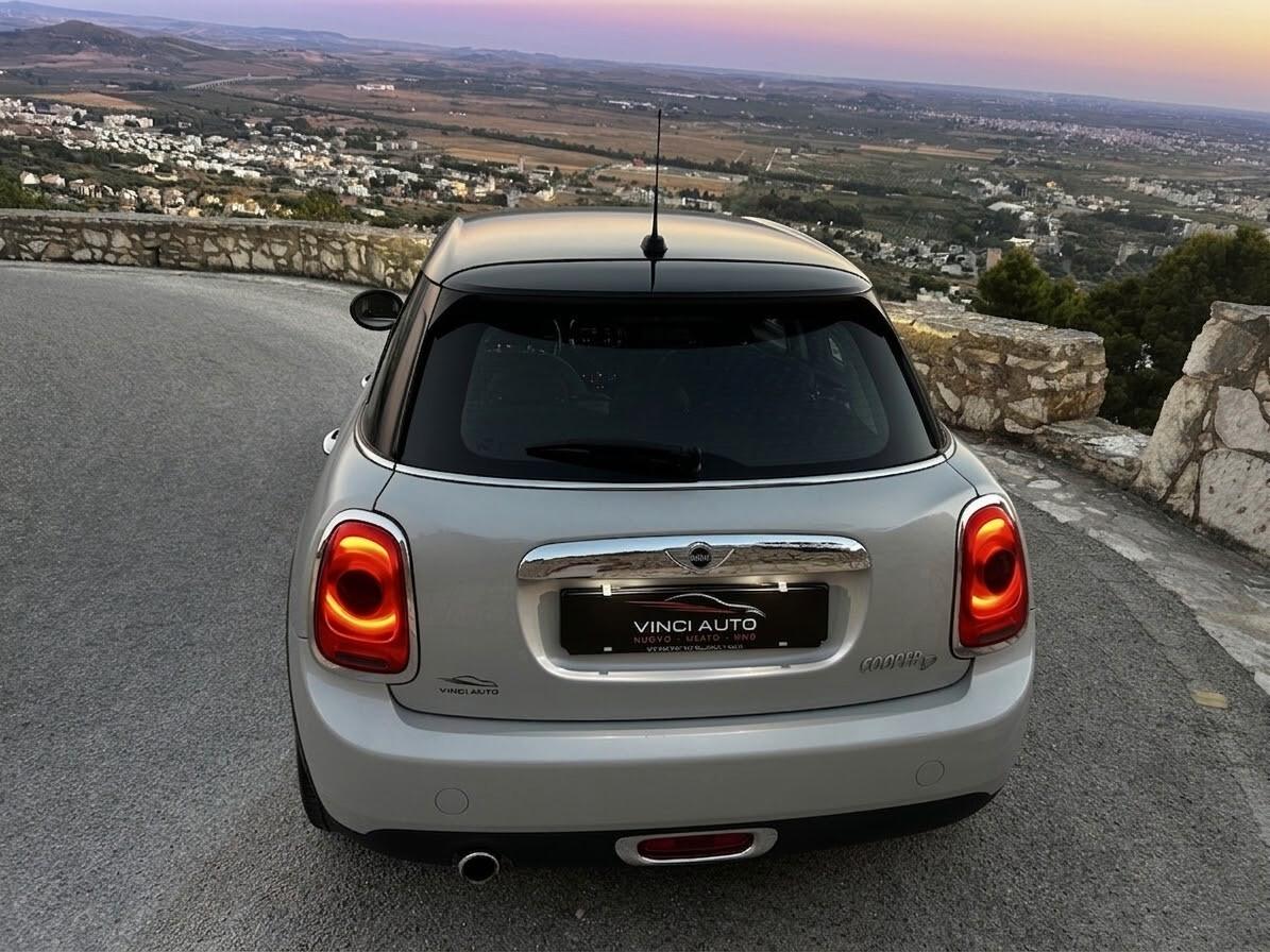 Mini 1.5 Cooper D Business 5 porte UNIPROPRIETARIO