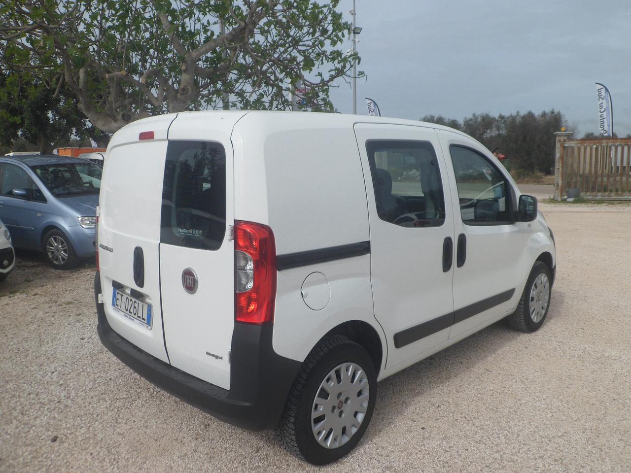 Fiat Fiorino 5 posti autocarro