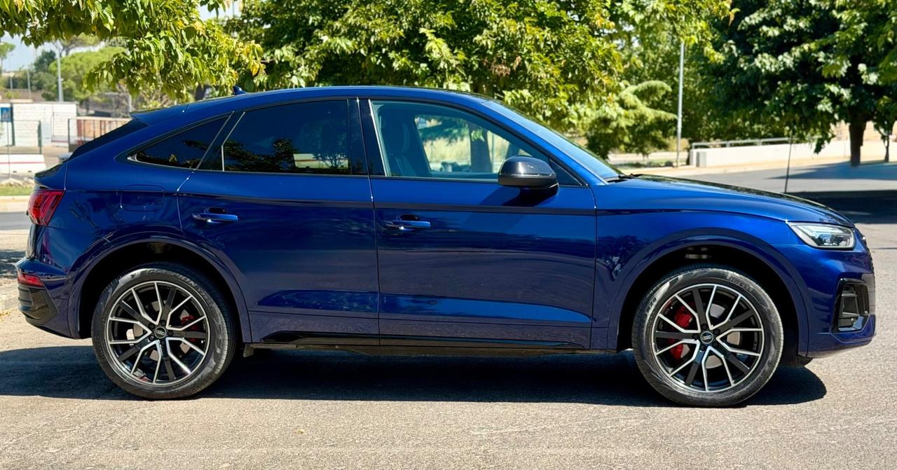 Audi Q5 Sportback 40 2.0 Tdi 204CV SLINE quattro