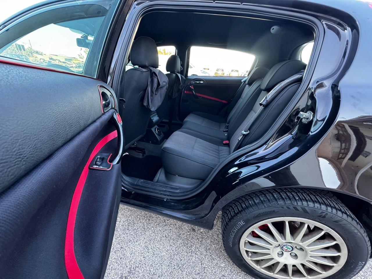 Alfa Romeo 147 1.9 JTD (120) 5 porte Progression