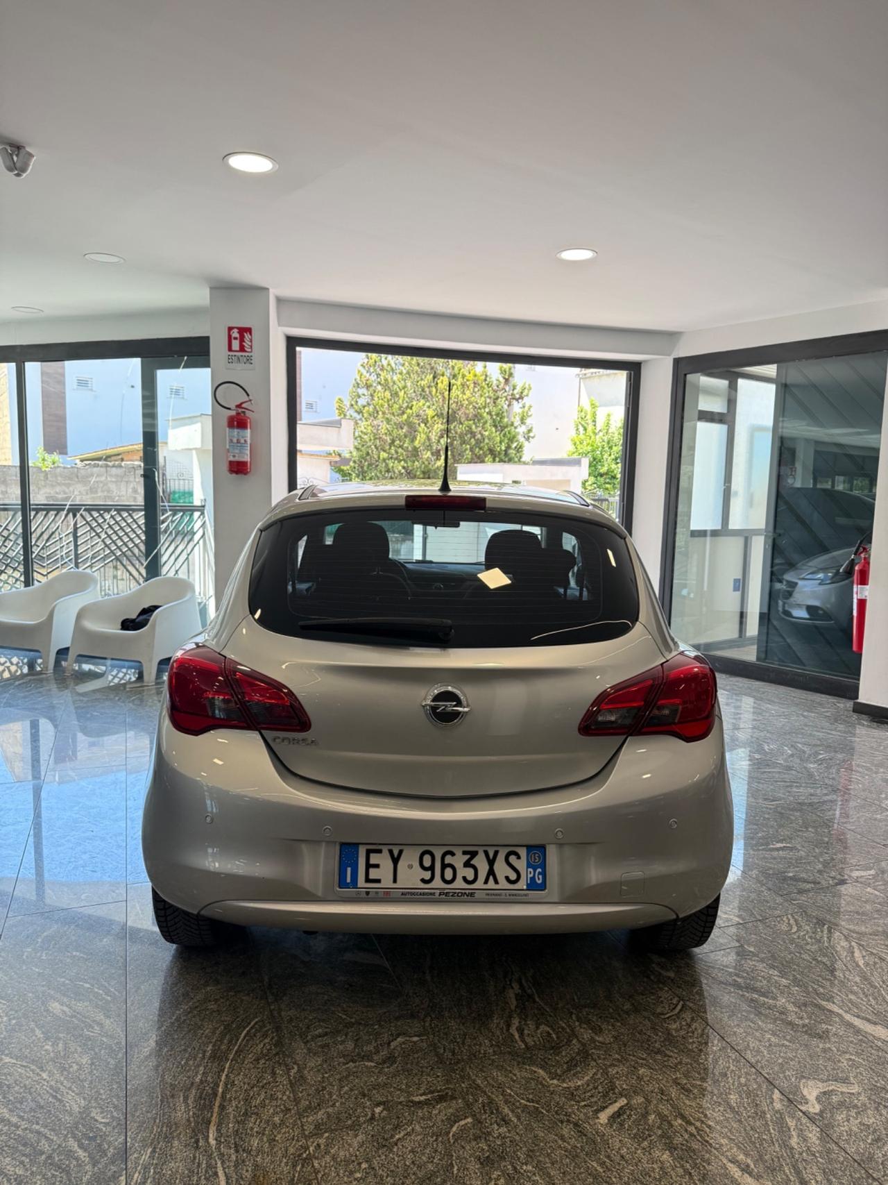 Opel Corsa 1.2 3 porte Edition