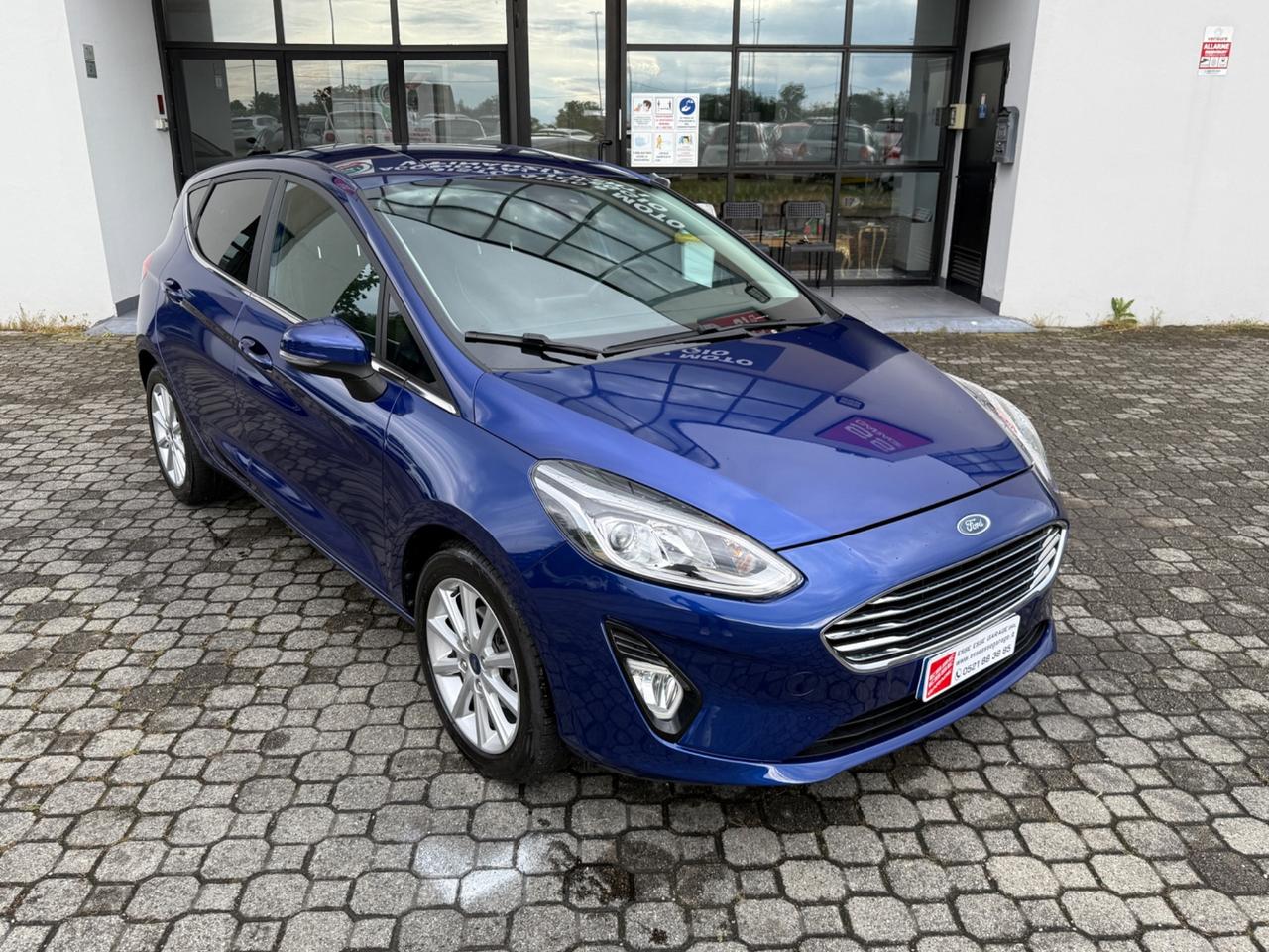 Ford Fiesta 1.1 b. - 5p. |NEOPATENTATI|CERCHI IN LEGA
